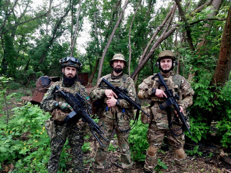 “Defending Ukraine, we&#x27;re fighting for our honor tarnished by Kadyrovites”: Confessions of Chechen AFU fighters