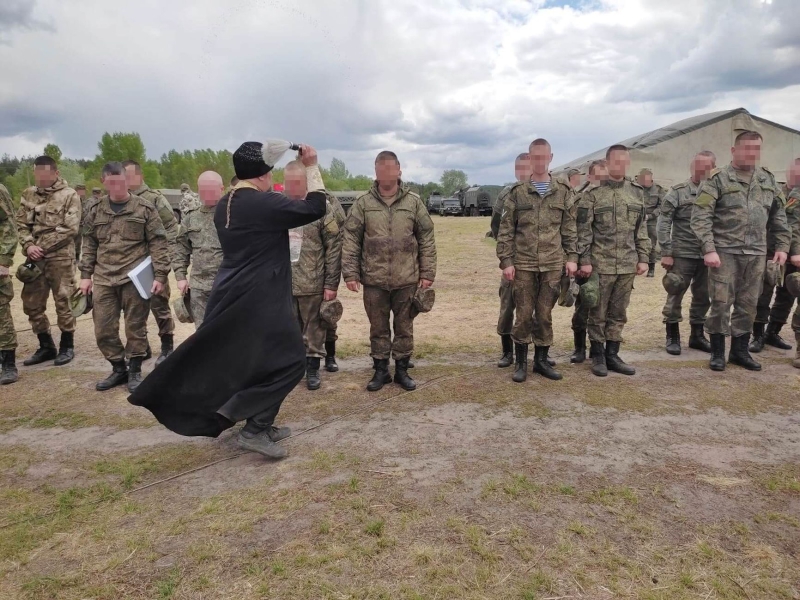 “Everyone tries to enlist God on their side”: Orthodox priests reflect on ROC split over war in Ukraine