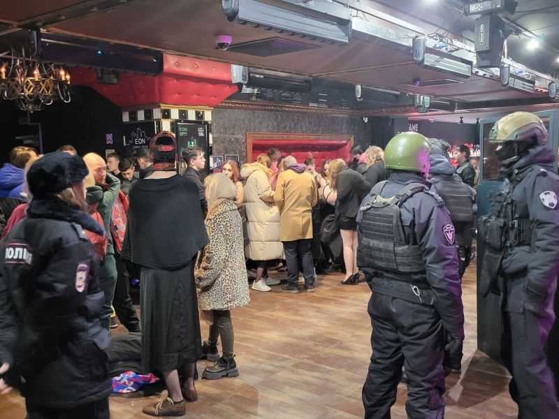 “Nobody wants to go to a club that can be raided by the police”: How queer clubs in Russia survive after the country’s “LGBT movement” ban