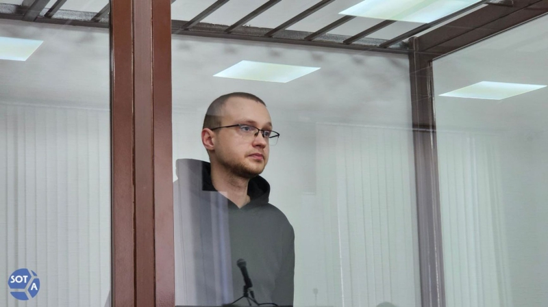 Сyberattack, oath to Azov Brigade, record sentence for sabotage: 73 convictions in Russian anti-war and political cases in May