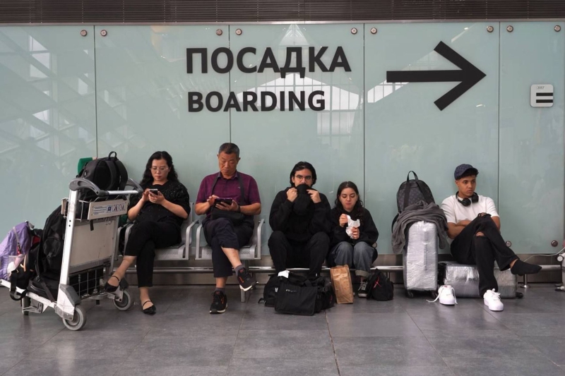 Major airports across Russia cancel hundreds of flights as passengers kept in the dark about Ukrainian drone threat