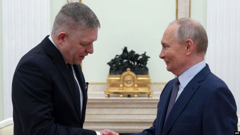 A coalition of the hesitant: The allies’ meeting in Paris offers Ukraine support but no guarantees