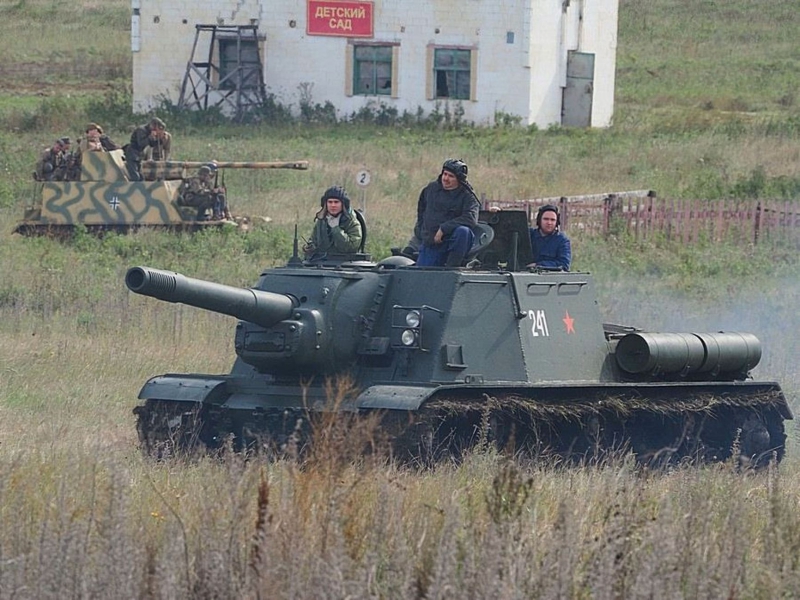 Bullets over bread: Russia&#x27;s economy is growing dangerously reliant on military contracts