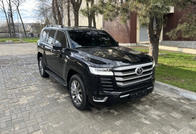 Back to the 1990s: Russians are being forced to choose between overpriced foreign cars and locally assembled scrap metal