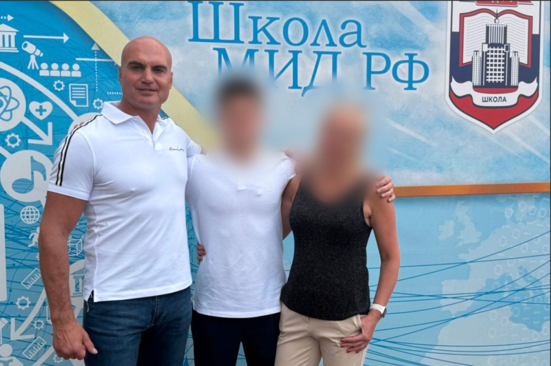 “Our people poisoned Navalny”: Former FSB officer on surveilling opposition figures and running black ops in Russia and Ukraine