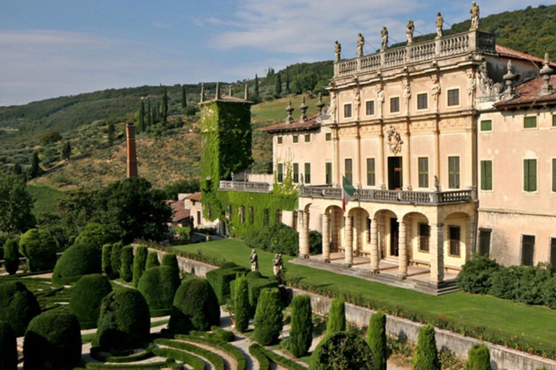 Antiwar artists are preparing to push back against Russia&rsquo;s participation in the Venice Biennale