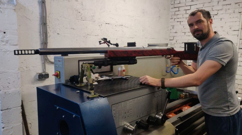 Meet the Pentagon contractor openly offering advice to Russian sniper rifle manufacturers